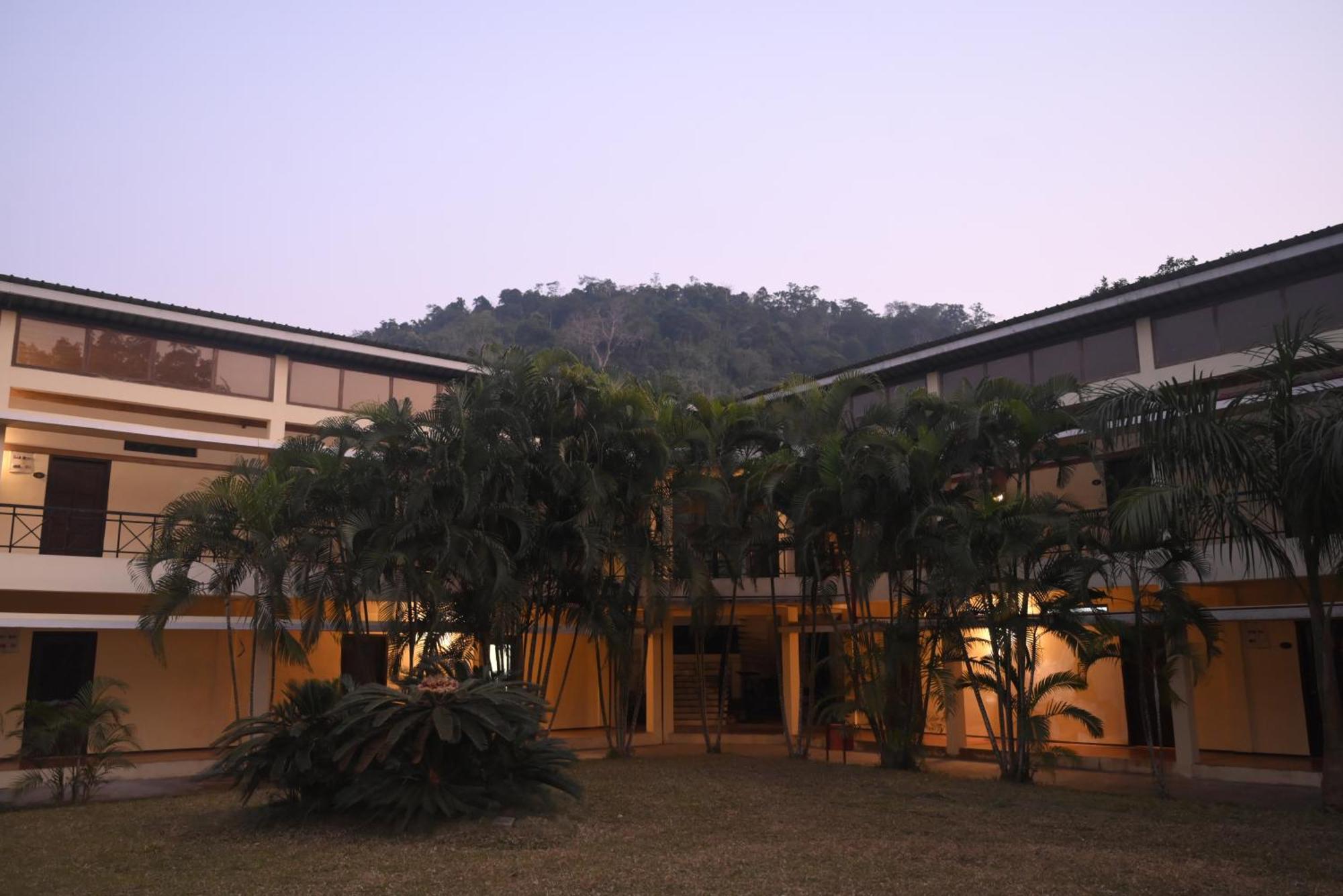 Landmark Woods Ξενοδοχείο Kāziranga Εξωτερικό φωτογραφία